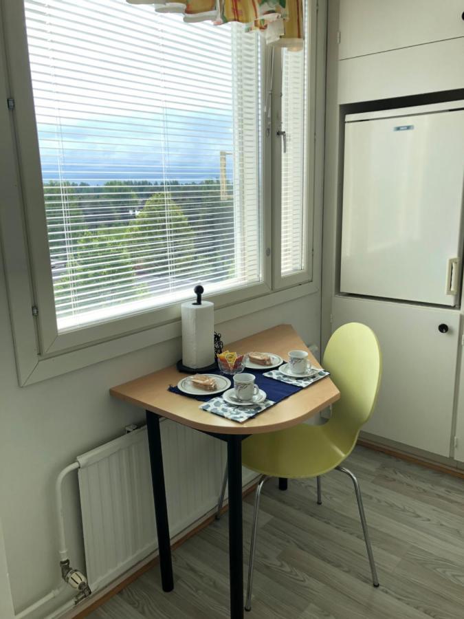 Lovely Apartment Within Walking Distance -Centre Björneborg Exteriör bild